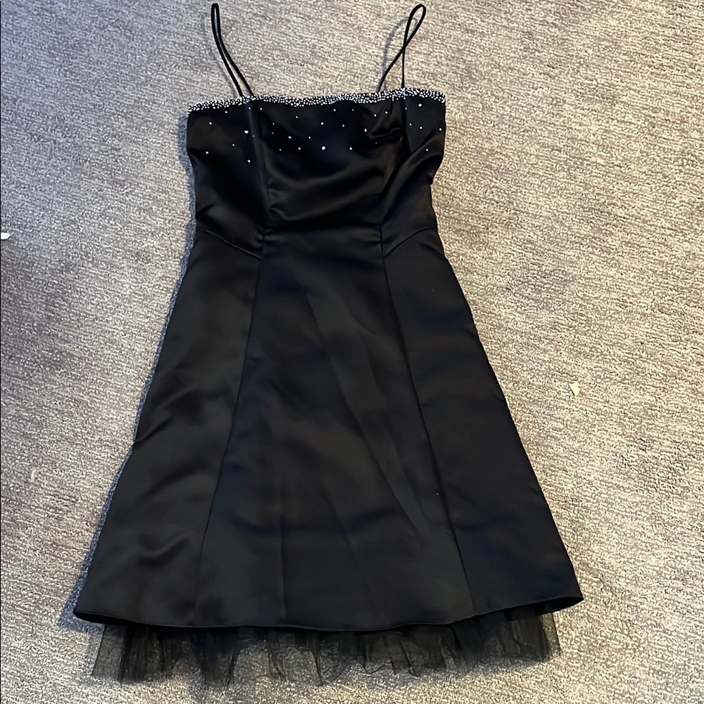 Elegant Black Midi Dress with Beaded Details